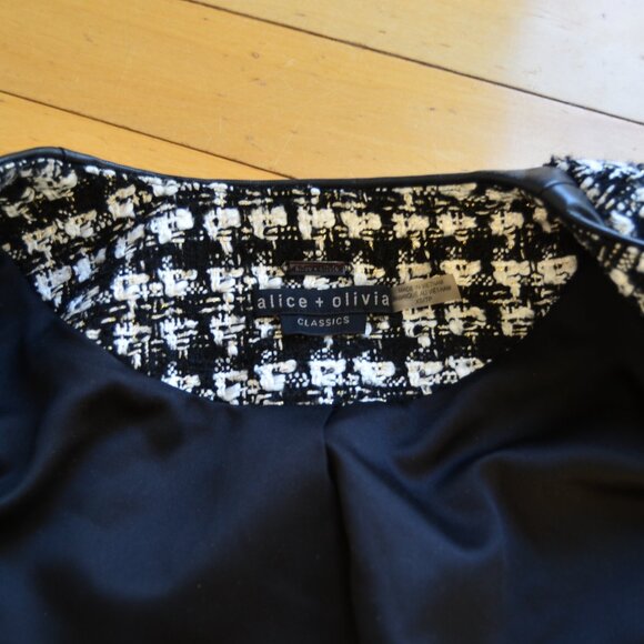 Alice and Olivia Donita Short Jacket Size XS - Picture 4 of 16
